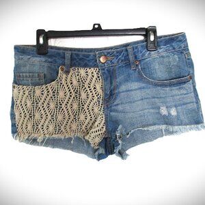 Size 9 AMERICAN RAG Blue Denim Cut Off Shorts 3" Zipper Crochet Trim